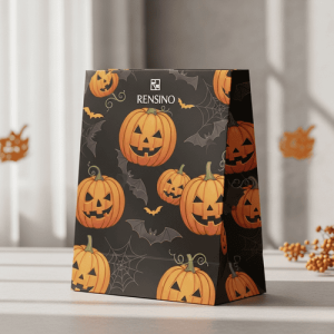 Sac en Papier Cadeau Noir avec Motif de Citrouille et de Chauve-souris, Design personnalisé disponible