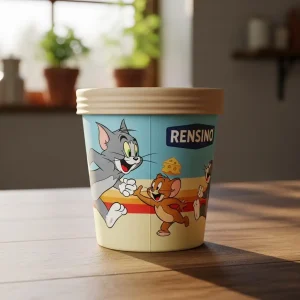 Gobelet en papier coloré avec des personnages de dessin animé, adapté pour l'emballage de nourriture ou de boissons, design personnalisé disponible