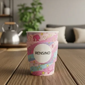 Gobelet en papier rose avec motif Barbie, adapté pour un cadeau ou un emballage de vente au détail, design personnalisé disponible