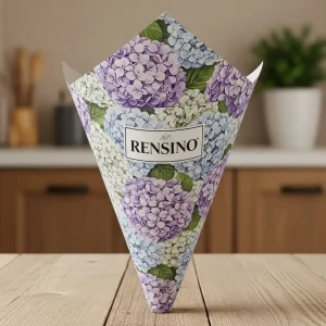 Cone en papier avec motif d'hortensia violet et blanc, adapté pour l'emballage de cadeaux ou de vente au détail, design personnalisé par notre usine