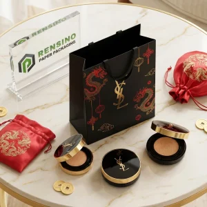 Sac cadeau en papier noir avec motif de dragon doré et rouge, adapté pour l'emballage de cosmétiques ou de cadeaux, service OEM/ODM disponible