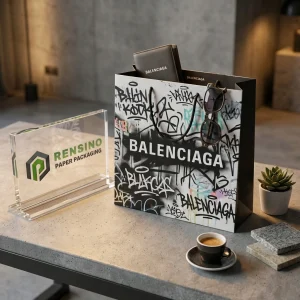 Sacchetto della spesa di carta con motivo graffiti con logo stampato e accessori, adatto per imballaggio di regali o al dettaglio, design personalizzato disponibile
