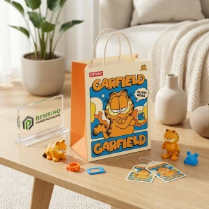 Bolsa de papel naranja de POP MART con ilustración de Garfield para empaques de regalo o venta al por menor, impresión de logotipos personalizada disponible