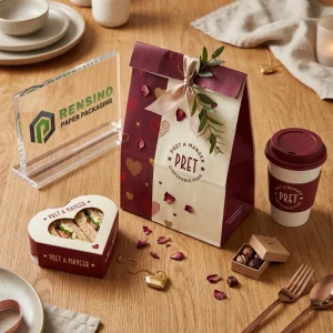 Sacos de Papel para Alimentos Descartáveis em Roxo e Creme com Padrão de Coração e Decoração de Fita, Design Personalizado Disponível