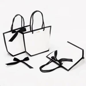 Black Shopping Packaging Bags for Shoes, Clothing, Gifts, Jewelry, and Wine with Custom Printed Logo