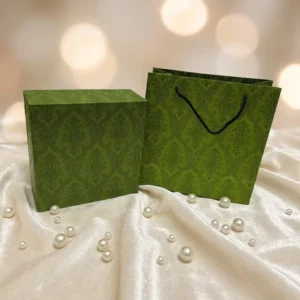 Custom Recyclable Coated Paper Shopping Bag with Cotton Rope Handle and Matt Lamination