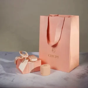 White Paper Boutique Shopping Gift Bags