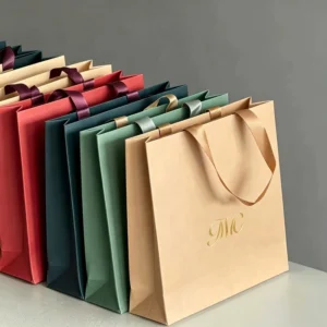Bulk Order Recyclable White Card Shopping Paper Bag Custom Logo Service High Load-Bearing 6-9kg for Brand Packaging Needs