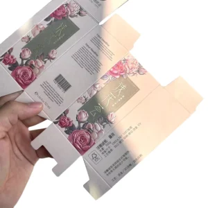 Aangepaste 3D reliëf cosmetica papieren doos, fluweelpapier, goudfolie verpakking voor serum