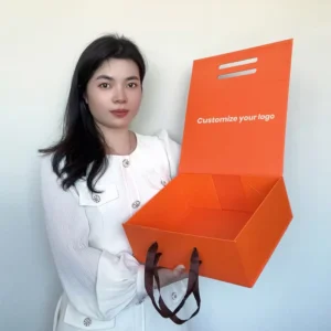 Custom Black Foldable Cardboard Clothing Gift Box with Magnetic Closure and Handle