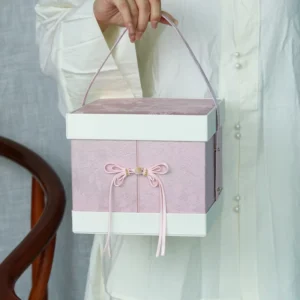 Custom Bronzing Gift Storage Box with Ribbons Portable Paper Packaging Box