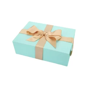 Custom Folding Kraft Paper Gift Box in Black and White