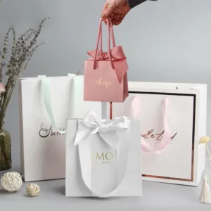 Custom Luxury White Cardboard Shopping Bags with Ribbon Handle and Printed Logo