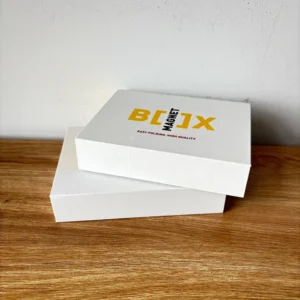 Custom Magnetic Closure Rigid Paperboard Gift Box with Matte Lamination for Product Packaging