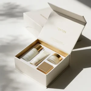 Custom Magnetic Ivory White Gift Box for Skincare Set with Fine Paper Print