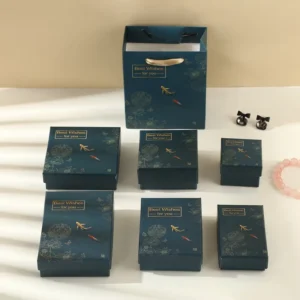 Custom Paper Jewelry Packaging Bag with Logo, Handle, Lid, and Base for Earrings, Rings, Bracelets, and Necklaces