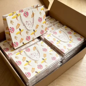 Custom Printed Cardboard White Paper Shopping Bag with Logo for Boutiques