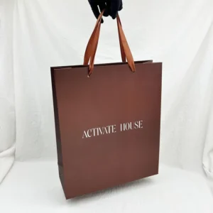Custom Printed Elegant Brand Logo Luxury Boutique Shopping Paper Bag White Paper Gift Bags With Ribbon Handles