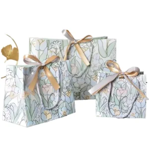 Custom Printed Reusable Eco-friendly Recycle Portable Long-handled Shopping Paper Bags with Logo