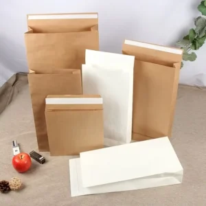 Custom Recyclable Screen-Printed Self-Adhesive Kraft Paper Classic Square Envelope Bags with Bottom Handle for Candle and Craft Use