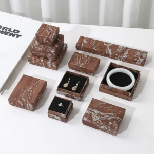 Custom Rigid Cardboard Two-Piece Paper Gift Box with Lid for Birthday and Christmas Gift Wrapping