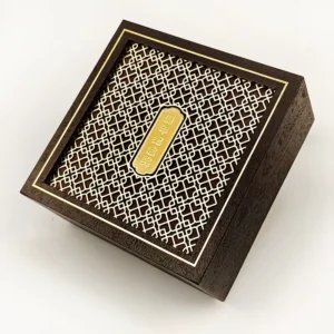 Custom Wood-Grain Gift Box with Flannel Lining, Lid-and-Base Design for Nail Polish, Oil, Skin Care Serum, and Consumer Electronics