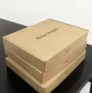 Customizable Kraft Corrugated Cardboard Folding Mailer Gift Box for Socks with Matte Lamination