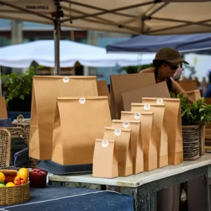 Customized Brown Kraft Paper Bag with Handle Disposable Folding Shopping Packaging for Restaurants & Bakeries Food Use