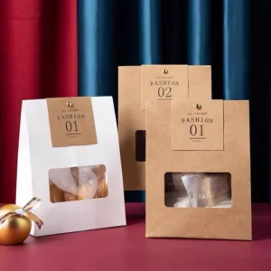 Customized Logo 4C Print Food Grade Clear Window Kraft Takeaway Paper Bag for Burgers Pizzas Bread Puffs Take Packaging Bag