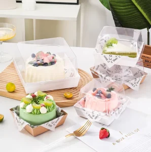 Disposable Square Dessert Cake Box with PET Clear Lid and Kraft Paper Base for Mousse, Cheesecake, and Sliced Cake