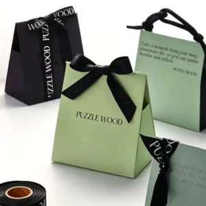 Eco Friendly Paper Shopping Bags Custom Logo With Handles Multi Size Gift Packaging Bags for Business and Daily Use