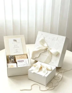 Elegant Embossed Glitter Bronzing Photo Frame Wedding Favor Gift Boxes Satin Ribbon Bow Custom Printed Multi Colors Available