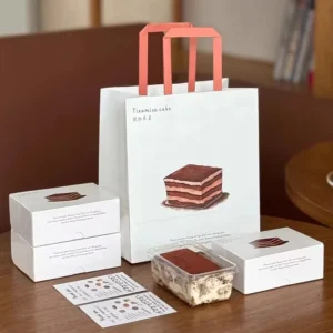 Factory Custom Printed Kraft Food Packaging Bag for Tiramisu and Desserts, Disposable Takeaway Bag with Handle