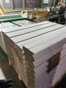 Factory Supply White Paper Corner Protector L Shape Edge Guard for Pallet and Carton Protection