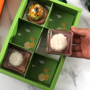 Flower Full Moon 6 Piece 63 80g Biodegradable Mooncake Box for Mid Autumn Festival Family Gift