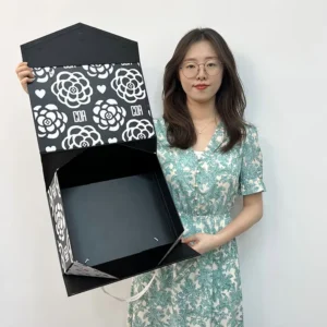 Folding Rigid Cardboard Gift Box, Matte Black, Collapsible, Large, Magnetic, for Dresses