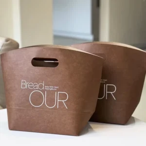 Food-Grade Kraft Paper Bakery and Dessert Takeaway Bag with Matte Lamination, Buckle Handle, and Custom Color Printing