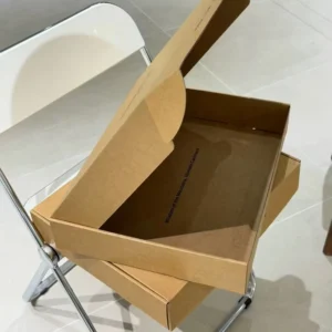 Kraft Apparel Mailer Box Printed Corrugated Clothing Carton with Foil Logo for Cashmere and Gifts