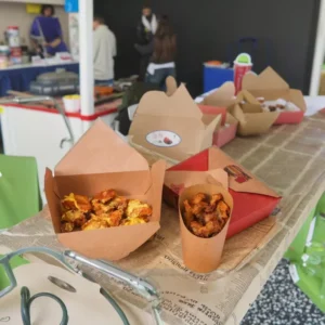 Kraft PE-Coated Square Deli Paper Box for UK Food and Sushi Packaging, Matte Lamination