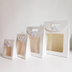 Low MOQ Cosmetic Luxury Shopping Gift White Kraft Biodegradable Paper Bag With Window