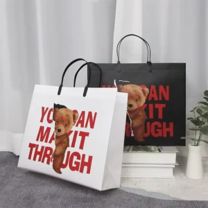 Recyclable Luxury Kraft Paper Bag Packaging Custom Printing Clothing Gift Shopping Handle Paper Bag