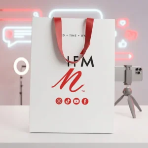 Recyclable White Card Square-Bottom Paper Bags with Long Handles and Offset Printing