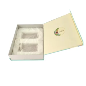 Tea Packaging Box with Rigid Magnetic Insert, Hot Stamping, and Embossed Logo