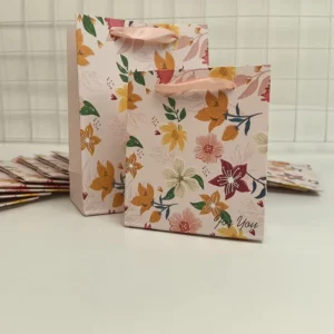 White Card Paper Tote Bag for Chinese-Style Souvenir Packaging