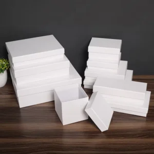 White Custom Square Kraft Paper Gift Boxes