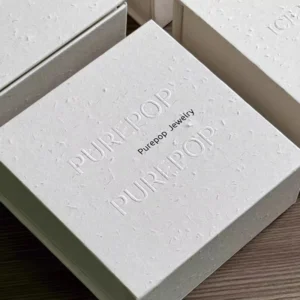 White Rigid Cardboard Magnetic Flip-Closure Gift Box with Custom Logo
